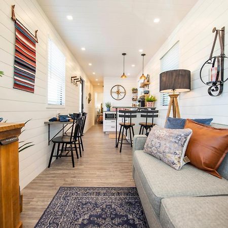 Villa La Casita-Shipping Container House Near Magnolia/Baylor Bellmead Exterior foto